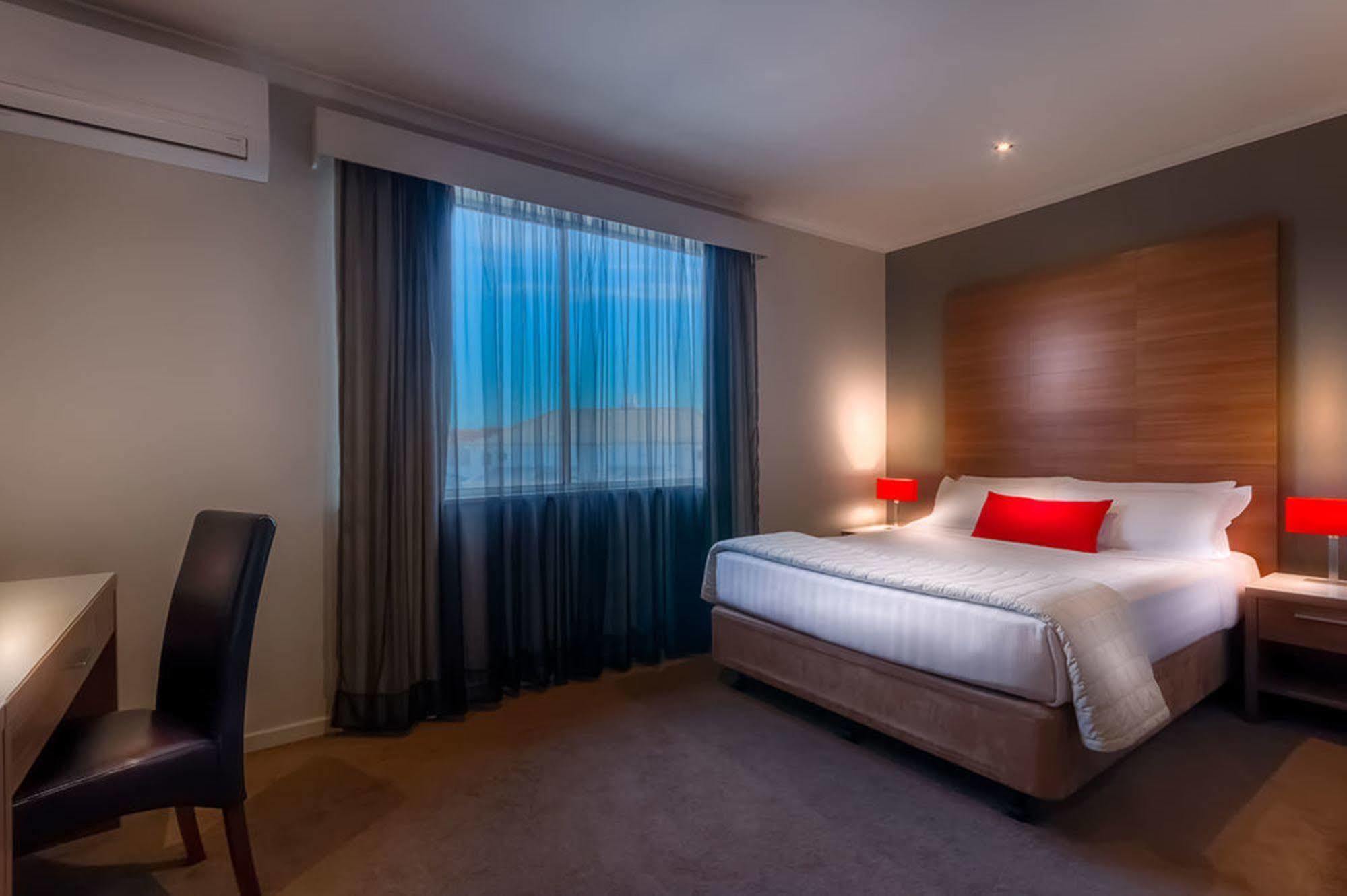 Crest On Barkly Serviced Apartments เมลเบิร์น ภายนอก รูปภาพ